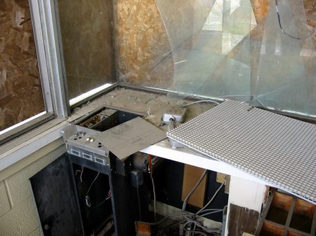 M-78 Twin/Triple Drive-In Theatre - Ticket Booth - Photo From Water Winter Wonderland